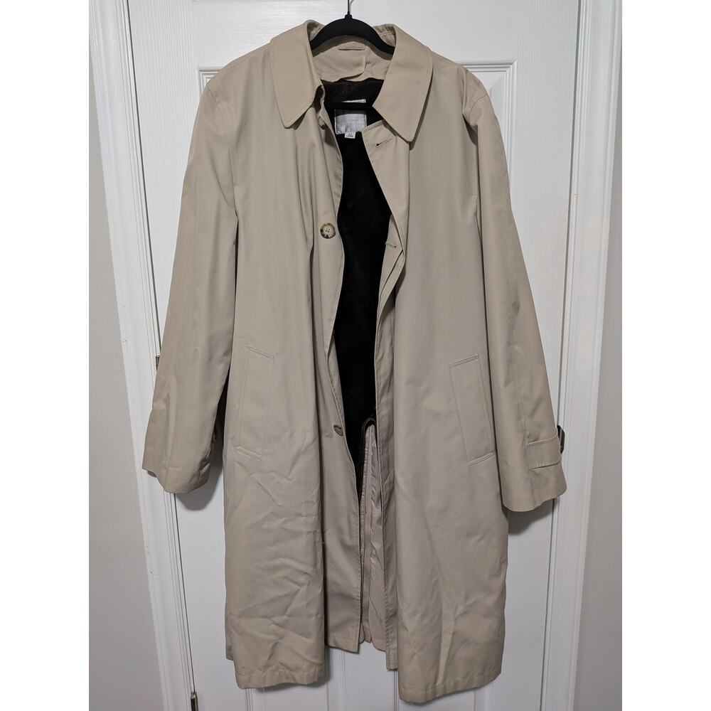 Woodmere mens trench coat 44 long EUC